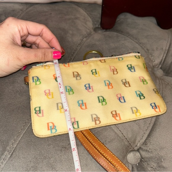 Dooney & Buorke Vintage Rainbow Monogram Wristlet - Picture 11 of 12